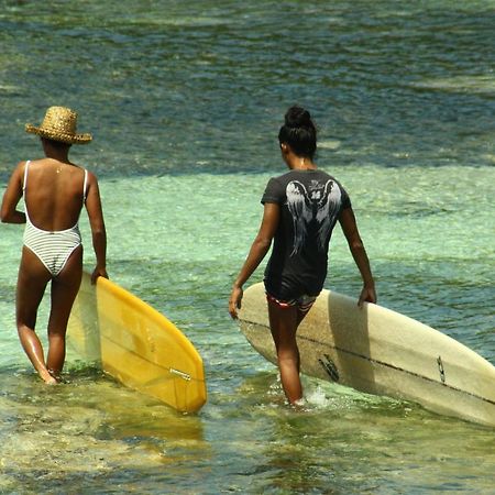 "Triangle Hut" Camp Fuego Siargao Hotel Catangnan Екстериор снимка